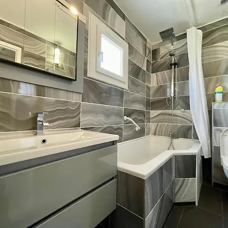 Maison Les Bruyeres - 3 - Jardin Et Parking A