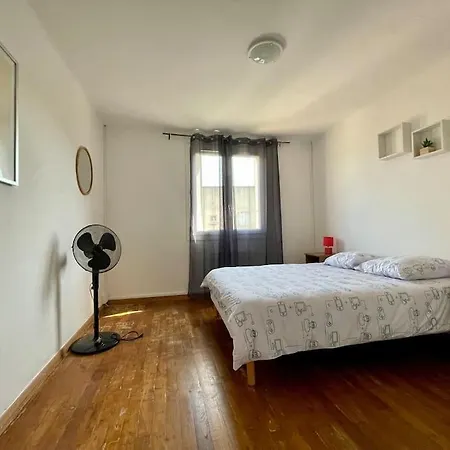 Vakantiehuis Maison Les Bruyeres - 3 - Jardin Et Parking A